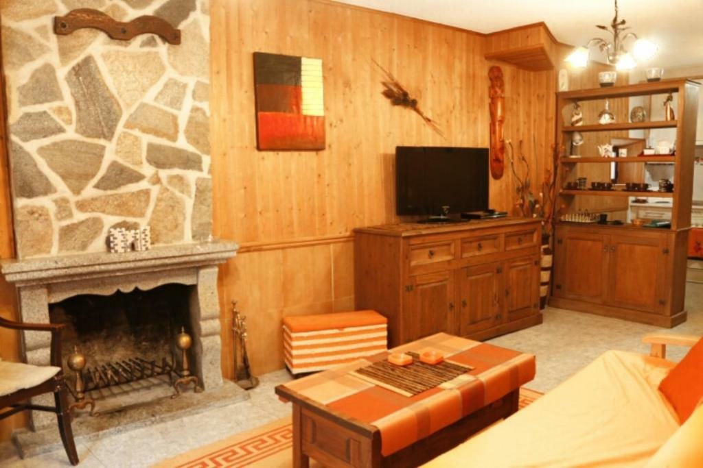 Casa Rural Los 2 Yugos 나발루엔가 외부 사진