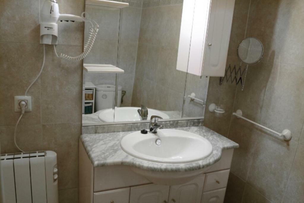 Casa Rural Los 2 Yugos 나발루엔가 외부 사진